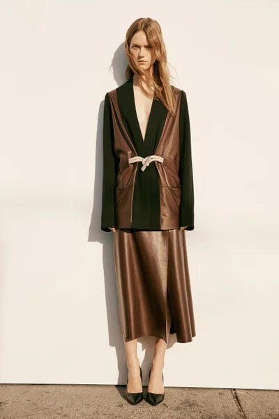 Look 11